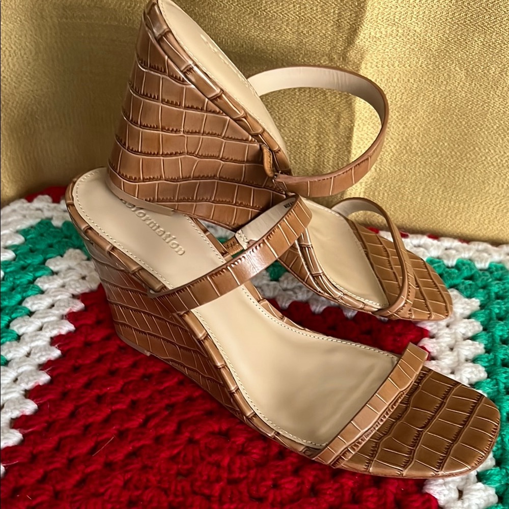 Brown Wedge Sandals. NWOT, But with original box.By Reformation - Picture 2 of 9